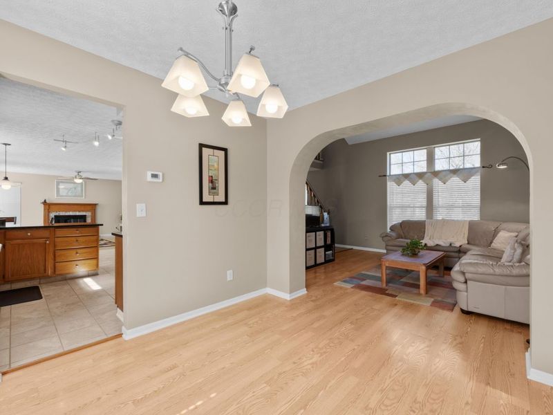 627 Ozem Gardner Way, Westerville, OH 43081 Photo 11