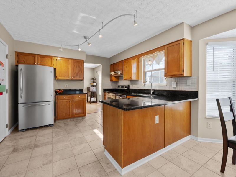 627 Ozem Gardner Way, Westerville, OH 43081 Photo 23