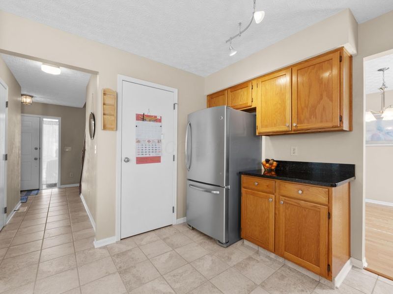 627 Ozem Gardner Way, Westerville, OH 43081 Photo 24