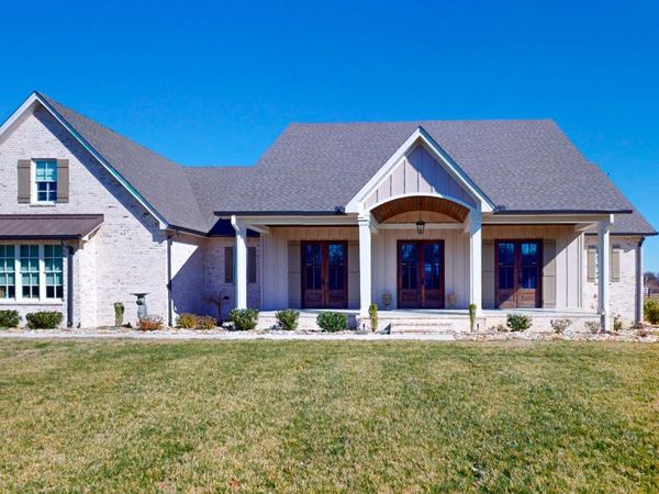 159 Sulphur Springs Rd , Shelbyville, TN 37160