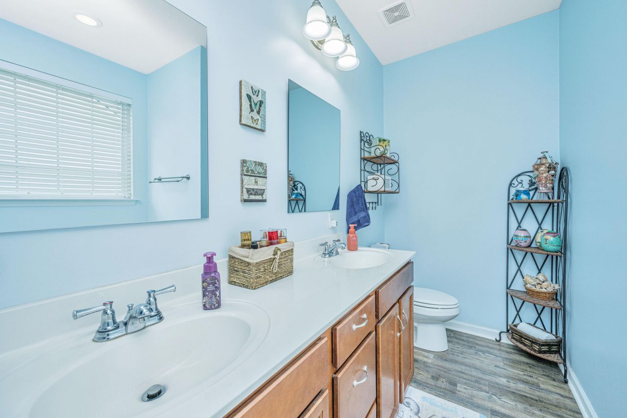 1037 Bridlewood Farms Parkway Photo 18