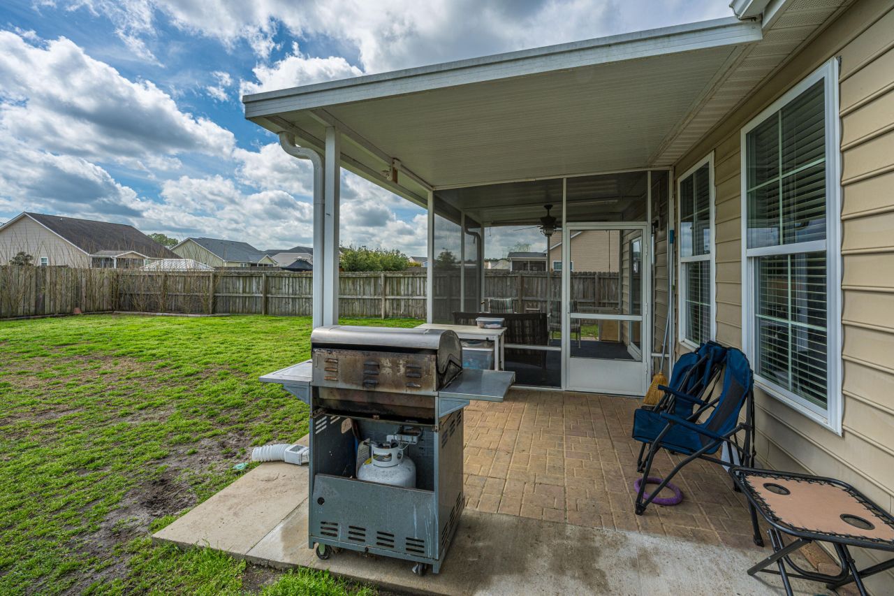 1037 Bridlewood Farms Parkway Photo 32