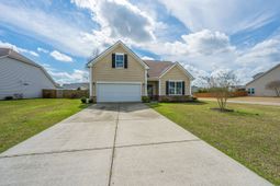 1037 Bridlewood Farms Parkway photo 4
