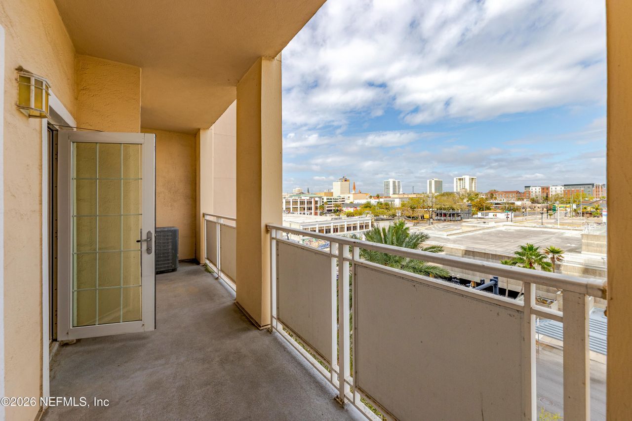 400 Bay Street, Unit 404, Jacksonville, FL 32202 Photo