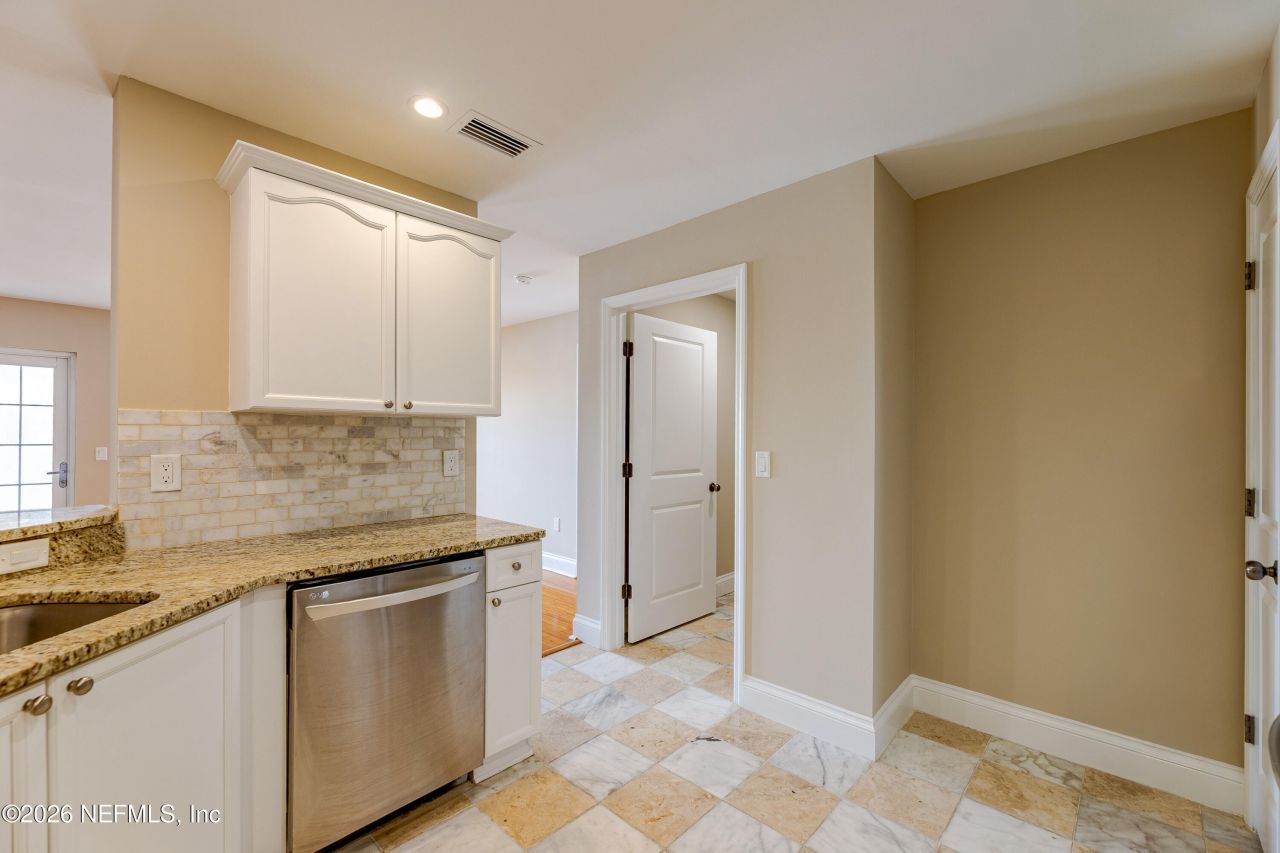 400 Bay Street, Unit 404, Jacksonville, FL 32202 Photo
