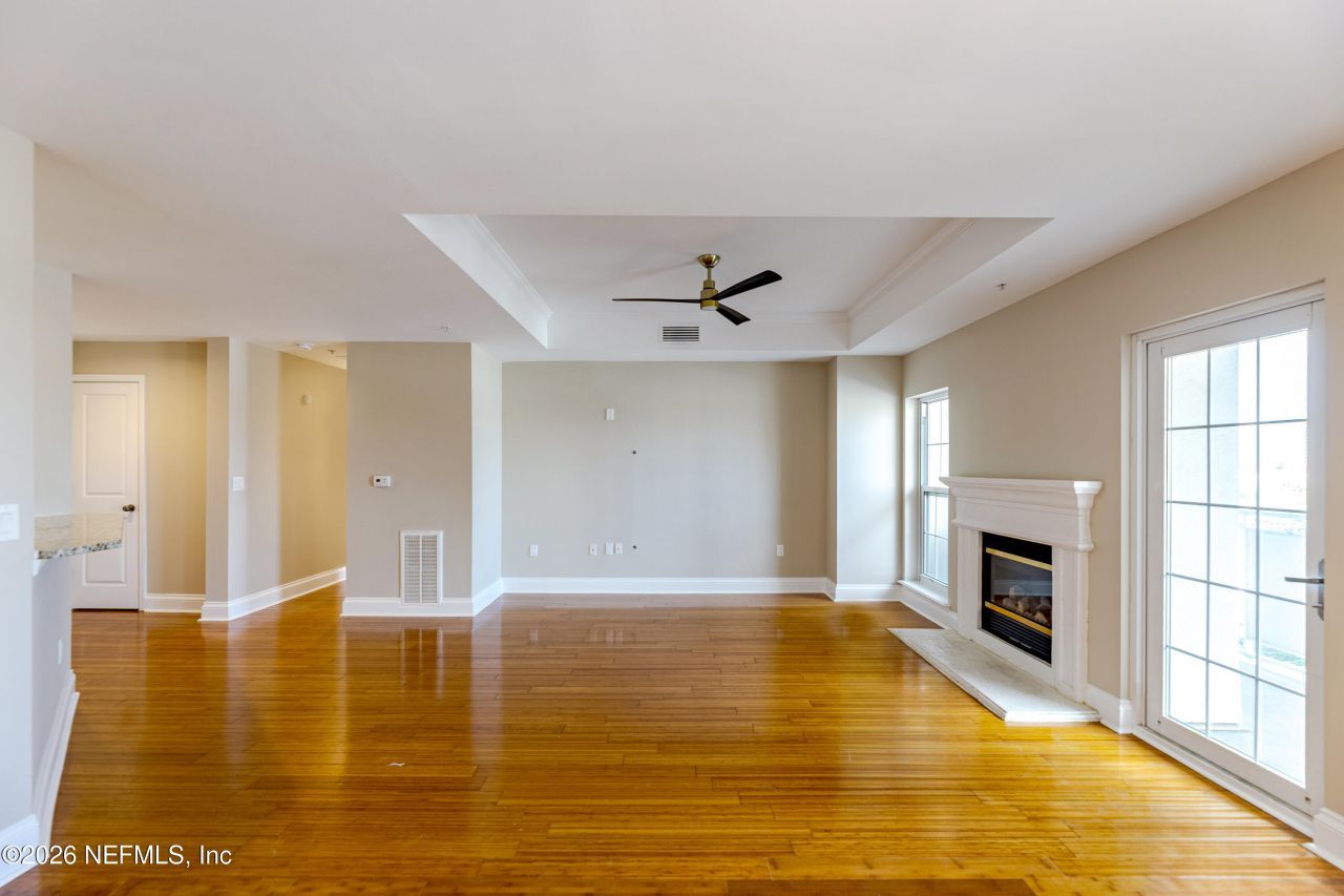 400 Bay Street, Unit 404, Jacksonville, FL 32202 Photo