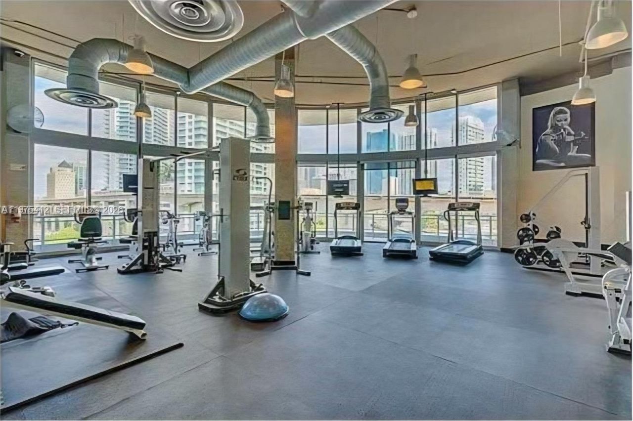 690 SW 1st Ct, Unit 1121, Miami, FL 33130 Photo