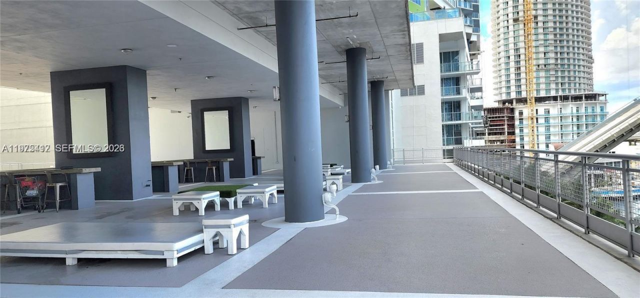 690 SW 1st Ct, Unit 1121, Miami, FL 33130 Photo