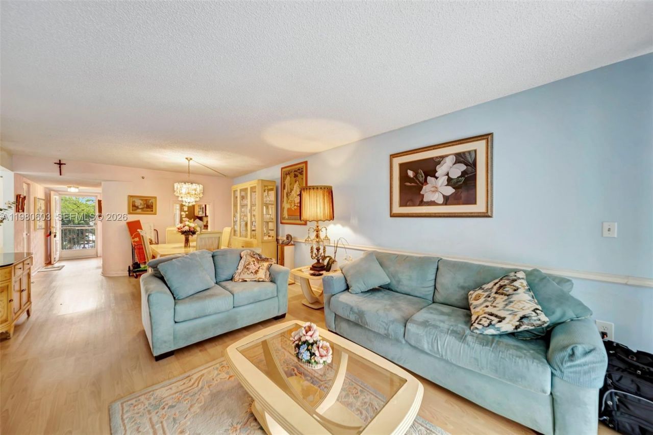 3940 Inverrary Blvd, Unit 303-A, Lauderhill, FL 33319 Photo