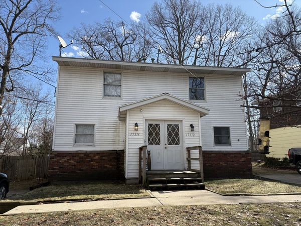 17312 Oak Street, Spring Lake, MI 49456