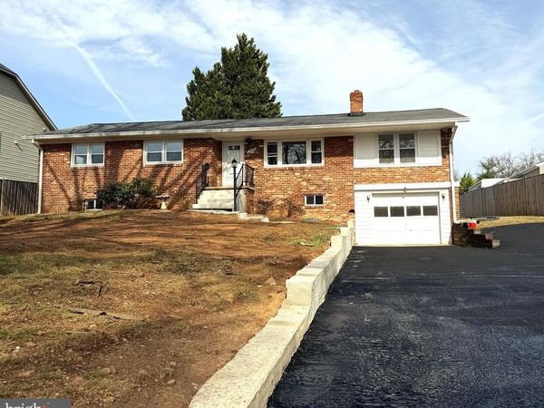 7629 HURON DRIVE, GAINESVILLE, VA 20155