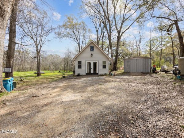 1046 Landrich Lane, Broussard, LA 70518