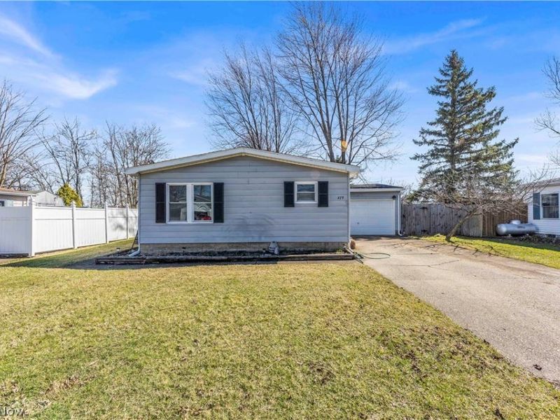 479 Stallion Court , Lagrange, OH 44050 Photo 2