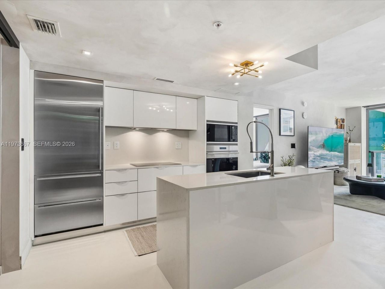 9521 E Bay Harbor Dr , Unit 705, Bay Harbor Islands, FL 33154 Photo