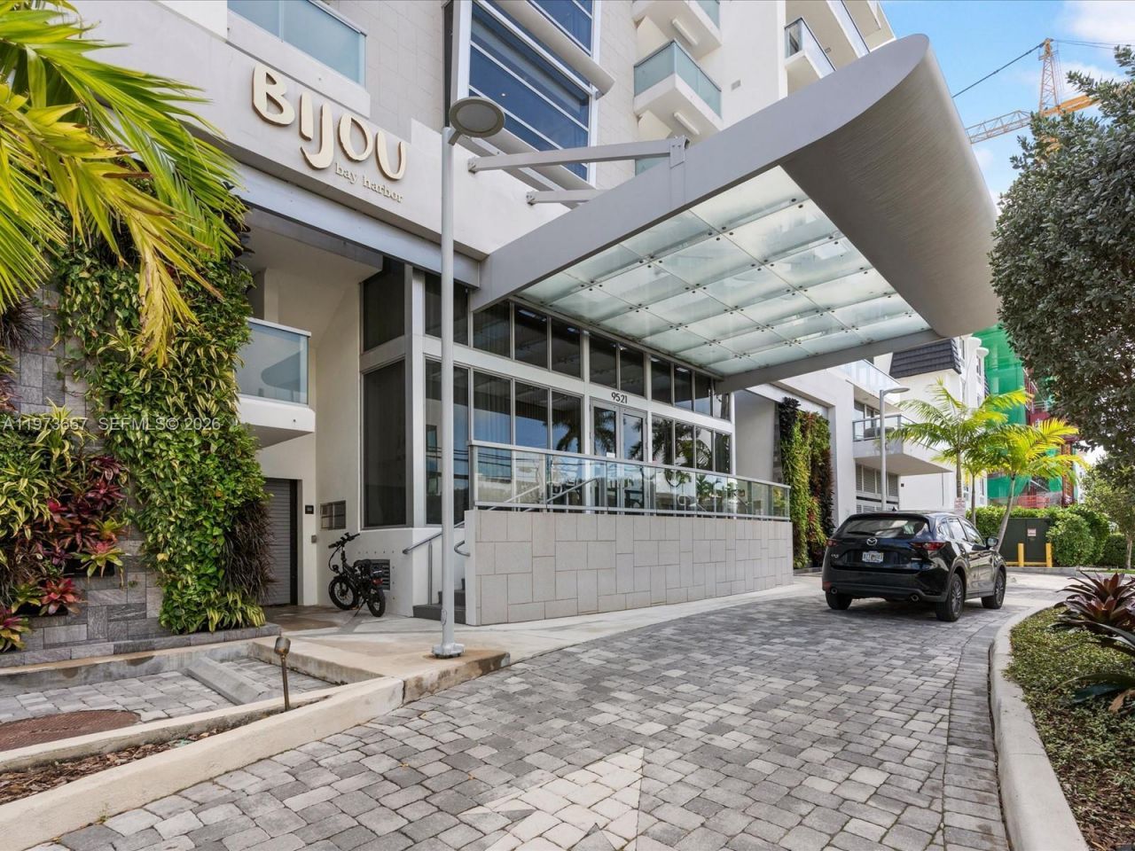 9521 E Bay Harbor Dr , Unit 705, Bay Harbor Islands, FL 33154 Photo