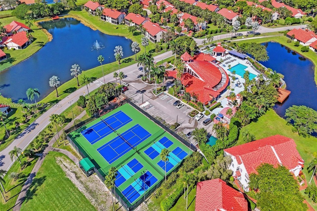 7604 Lexington Club Blvd, Unit B, Delray Beach, FL 33446 Photo