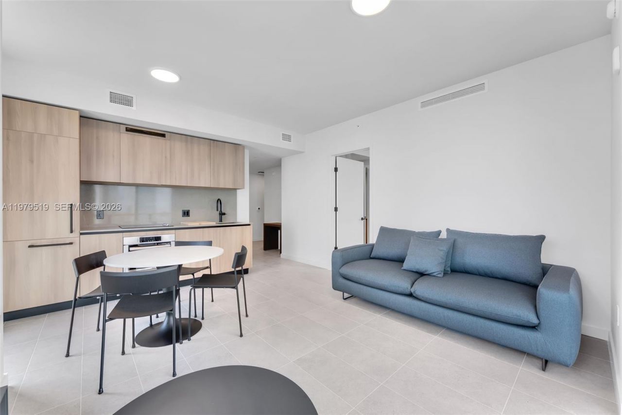 121 NE 5th St , Unit 3112, Miami, FL 33132 Photo