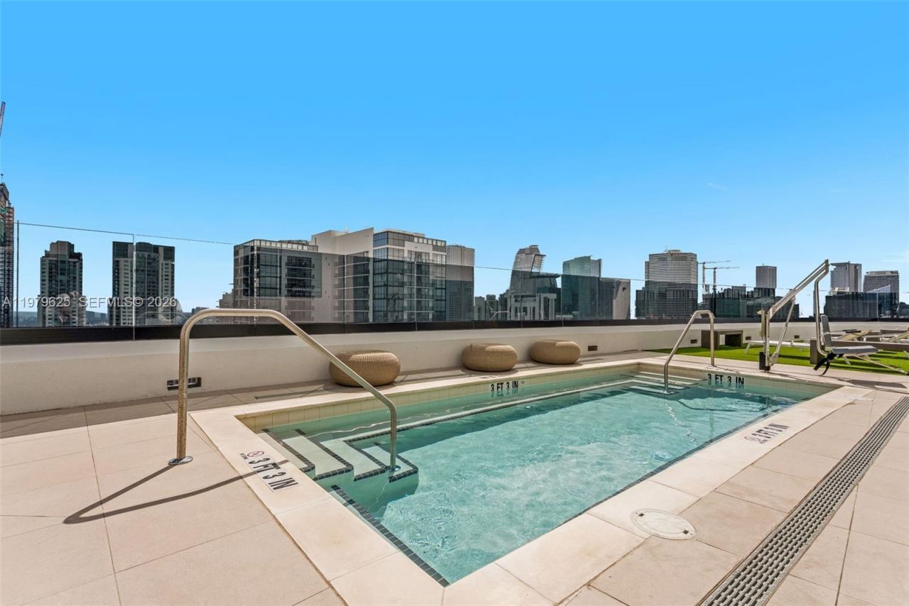 225 N Miami Ave , Unit 3201, Miami, FL 33132 Photo