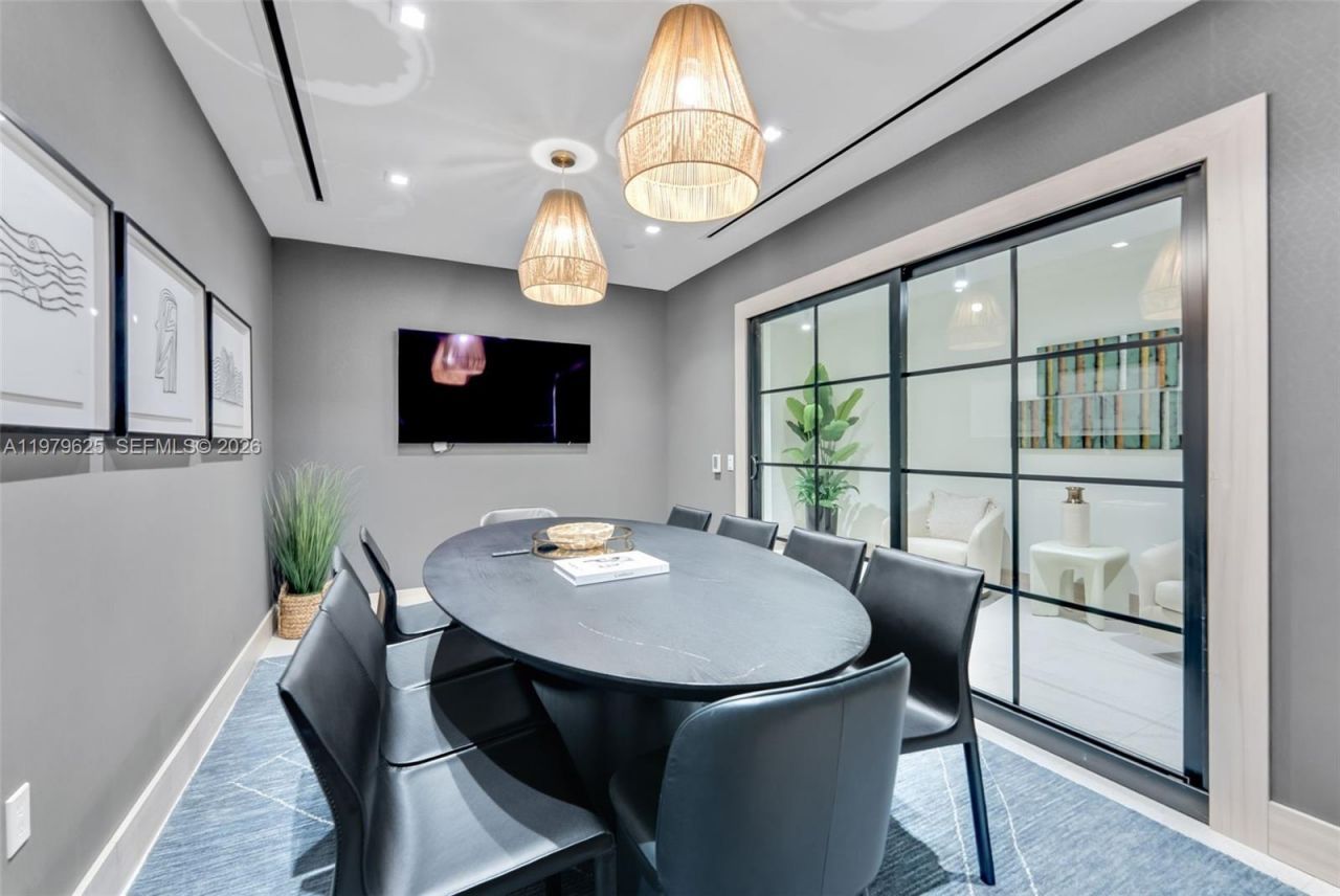 225 N Miami Ave , Unit 3201, Miami, FL 33132 Photo