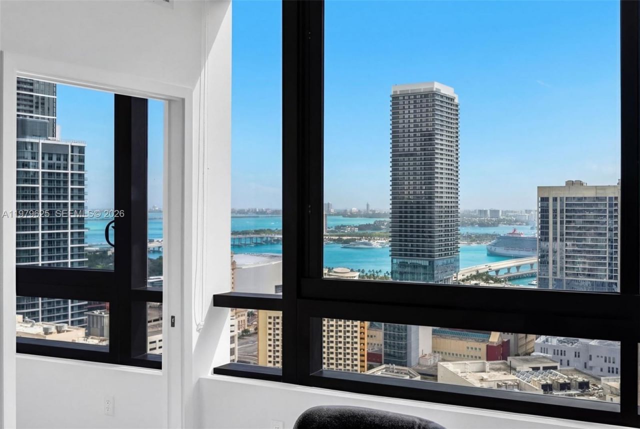 225 N Miami Ave , Unit 3201, Miami, FL 33132 Photo