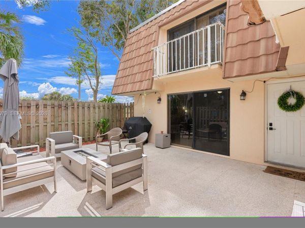 534 Green Springs Pl , West Palm Beach, FL 33409