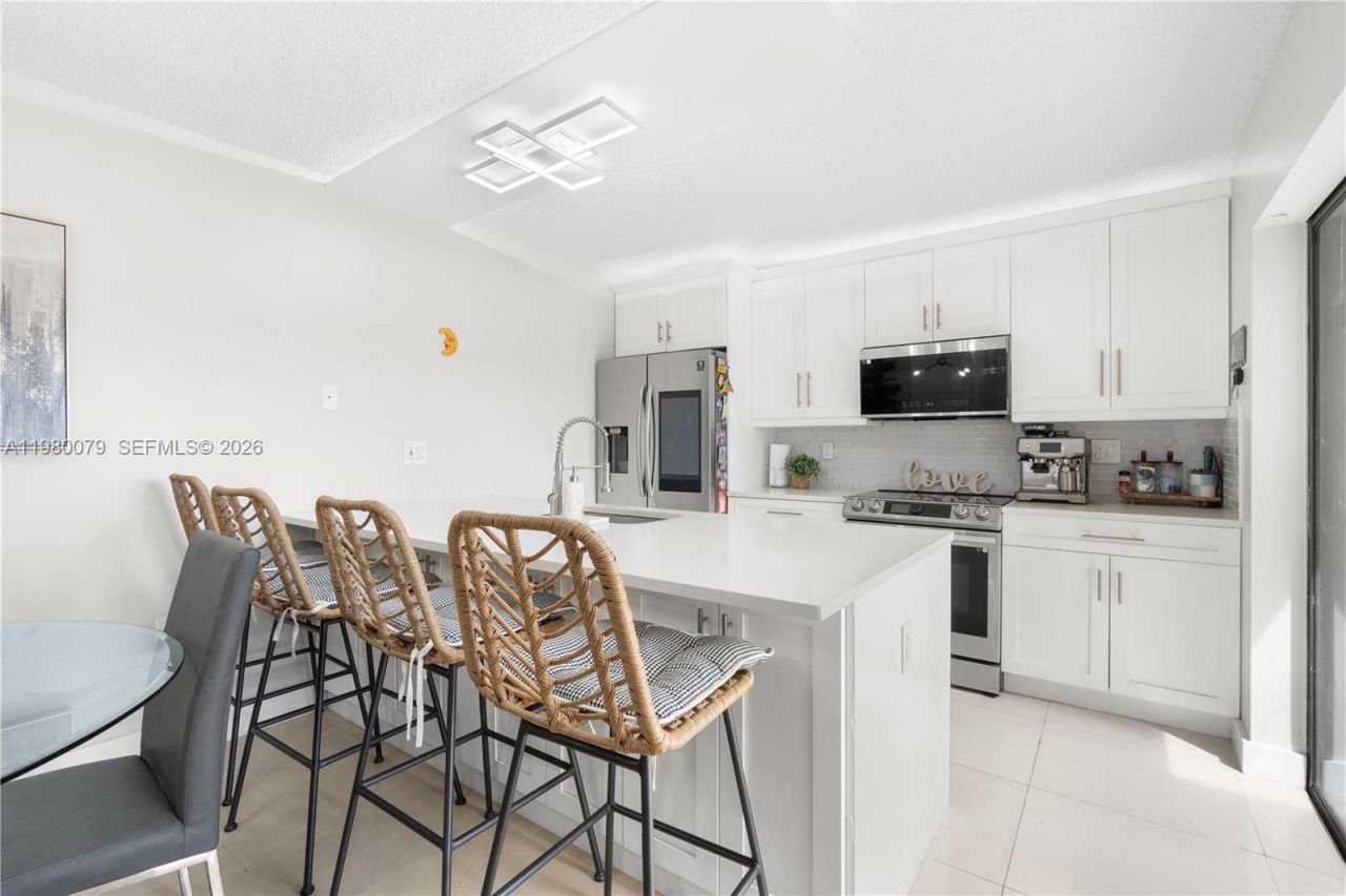 534 Green Springs Pl , West Palm Beach, FL 33409 Photo