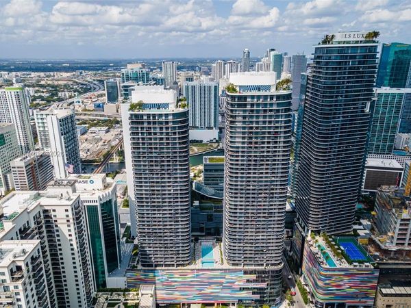 55 SW 9th St , Unit 1109, Miami, FL 33130