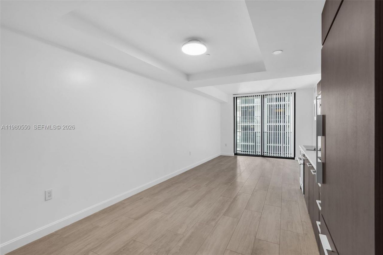 55 SW 9th St, Unit 1109, Miami, FL 33130 Photo