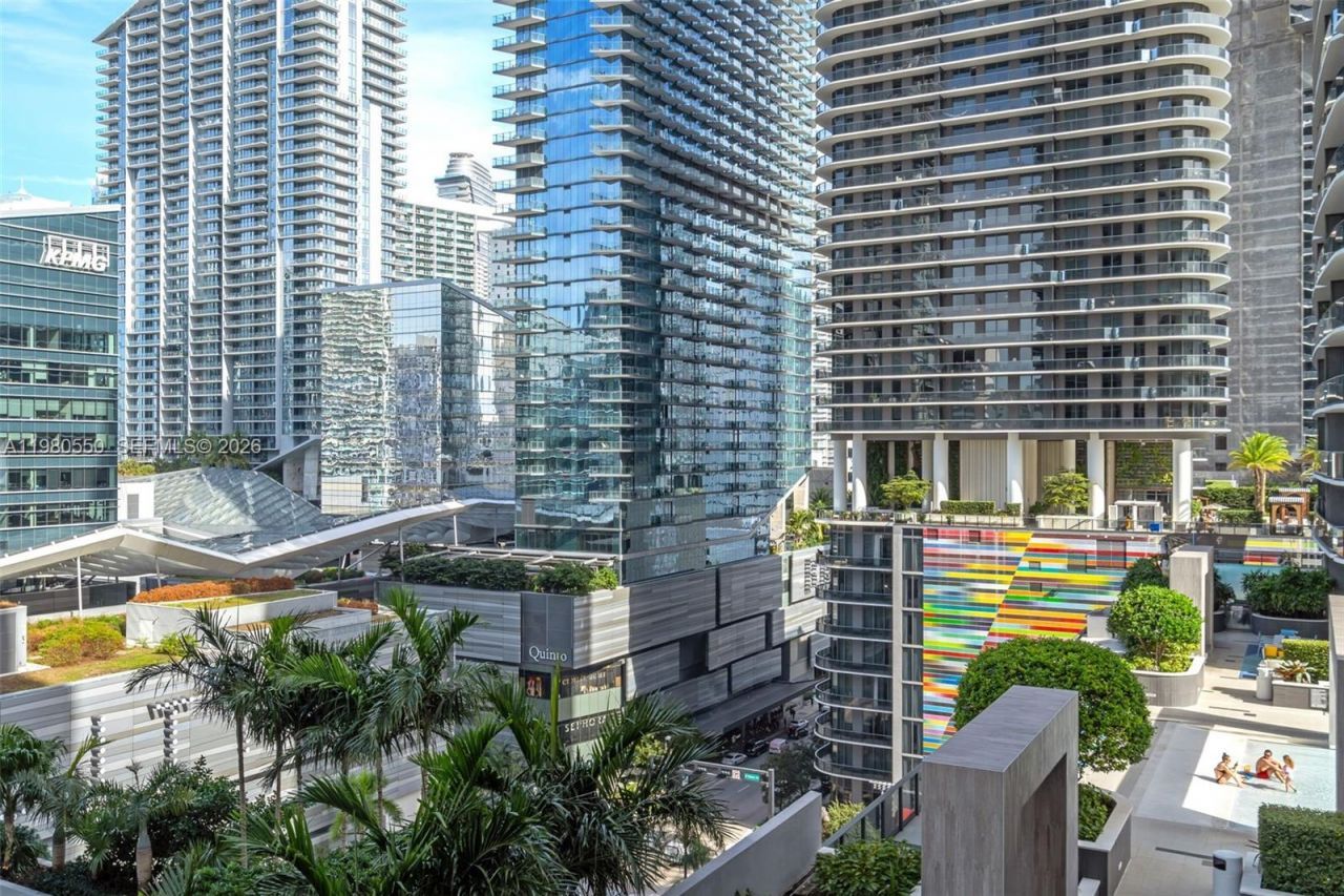 55 SW 9th St, Unit 1109, Miami, FL 33130 Photo
