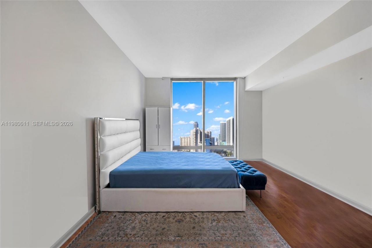 1945 S Ocean Dr , Unit 714, Hallandale Beach, FL 33009 Photo