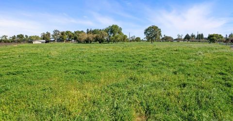 12521 Locke Rd, Lockeford, CA 95237 Photo