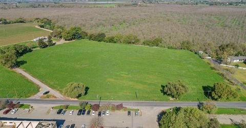 12521 Locke Rd, Lockeford, CA 95237 Photo