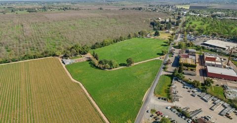 12521 Locke Rd, Lockeford, CA 95237 Photo