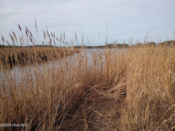 25264 2nd Street , Aurora, NC 27806