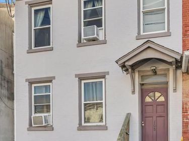 108 E PENN STREET, LENHARTSVILLE, PA 19534