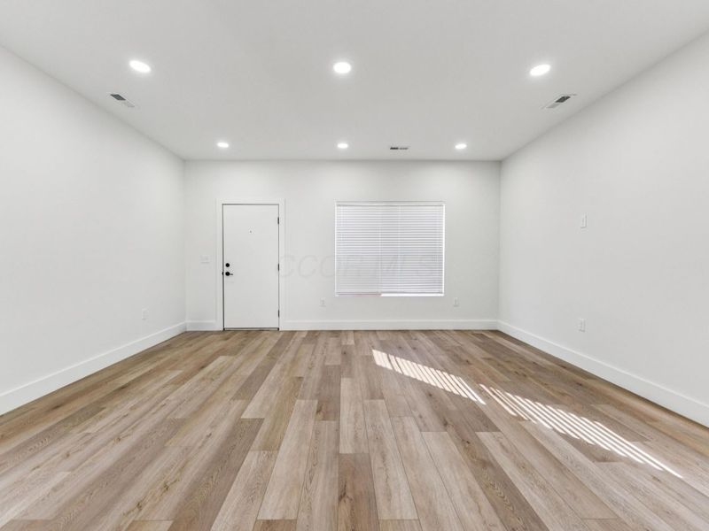 544 Seymour Avenue , Columbus, OH 43205 Photo 17