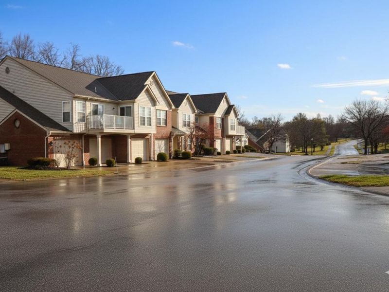 740 Valley Square Drive, Unit 6H, Taylor Mill, KY 41015 Photo 2