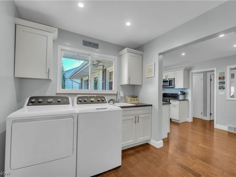 27015 Kennedy Ridge Extension, North Olmsted, OH 44070 Photo 10