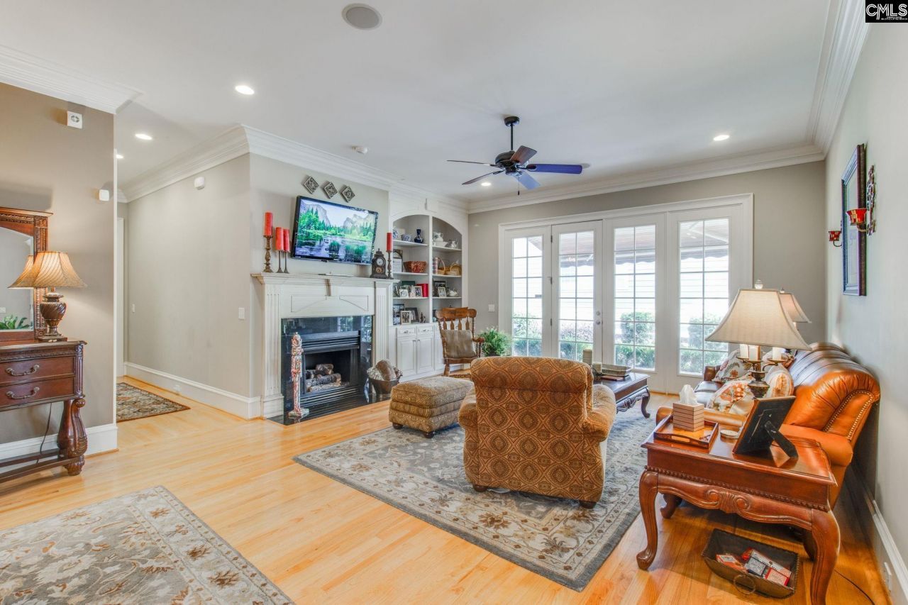 165 Preserve Lane  Photo 9