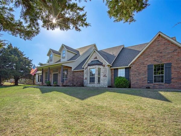 1260 E Rock Creek Road, Tuttle, OK 73089