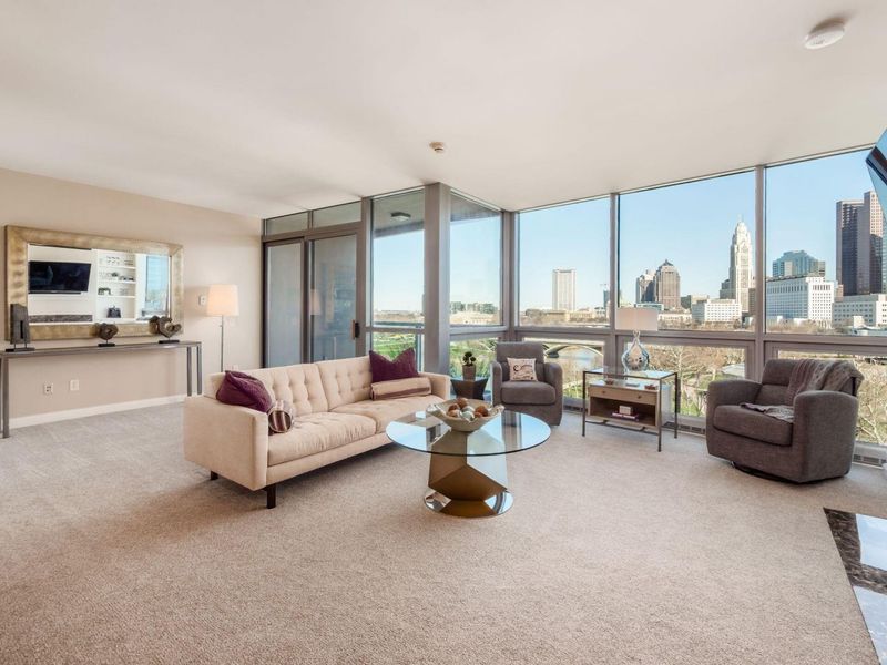 1 Miranova Place, Unit 730, Columbus, OH 43215 Photo 14