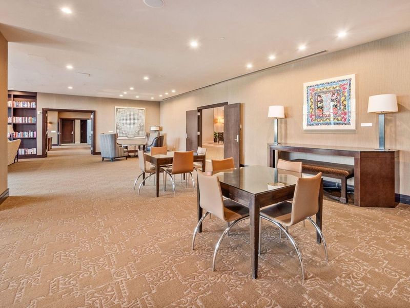 1 Miranova Place, Unit 730, Columbus, OH 43215 Photo 39