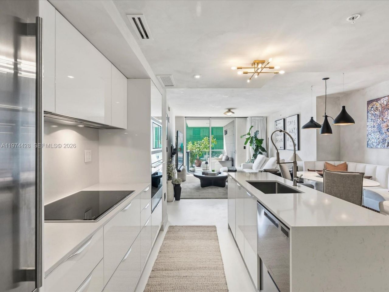 9521 E Bay Harbor Dr , Unit 705, Bay Harbor Islands, FL 33154 Photo