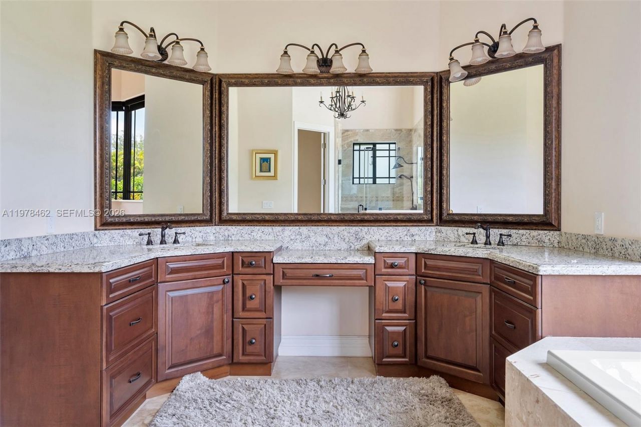 20120 SW 133rd Ave , Miami, FL 33177 Photo