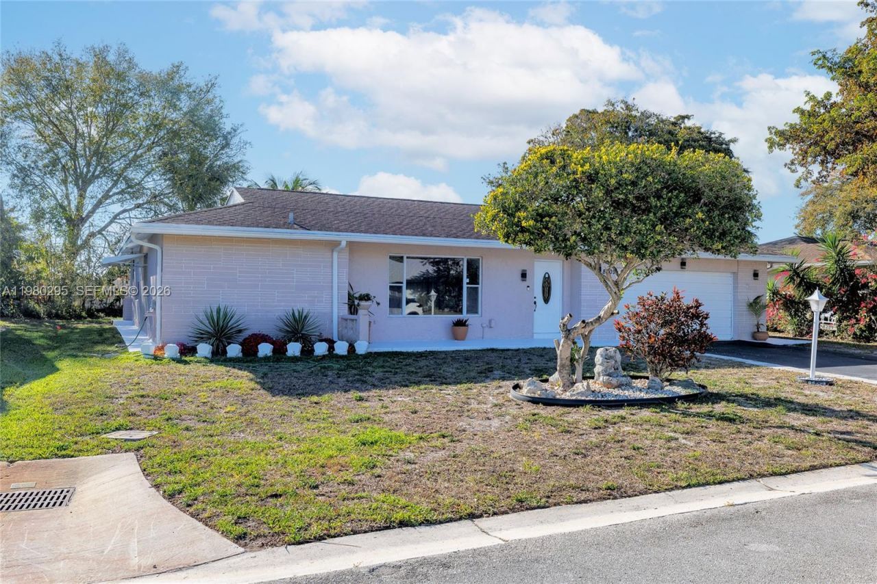 8209 NW 91st Ave , Tamarac, FL 33321 Photo