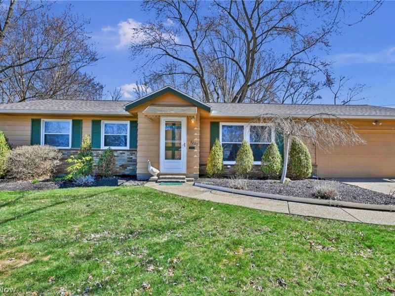 4205 Osage Street , Stow, OH 44224 Photo 1