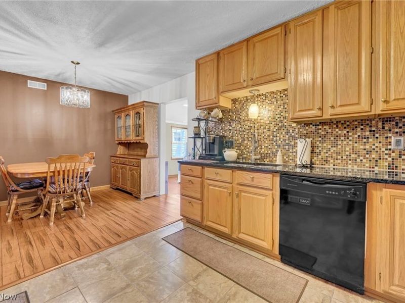 4205 Osage Street , Stow, OH 44224 Photo 4