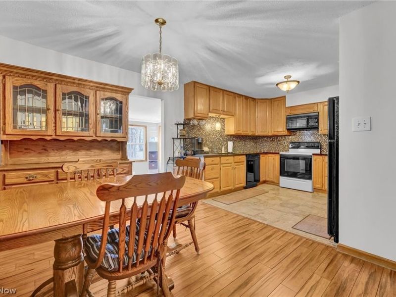 4205 Osage Street , Stow, OH 44224 Photo 5