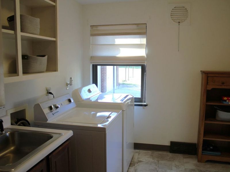 412 Dakota Avenue, Springfield, OH 45504 Photo 10