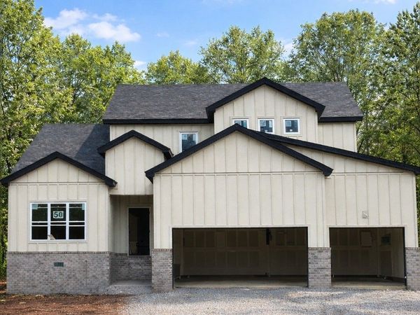 1725 Powell Rd, Clarksville, TN 37043